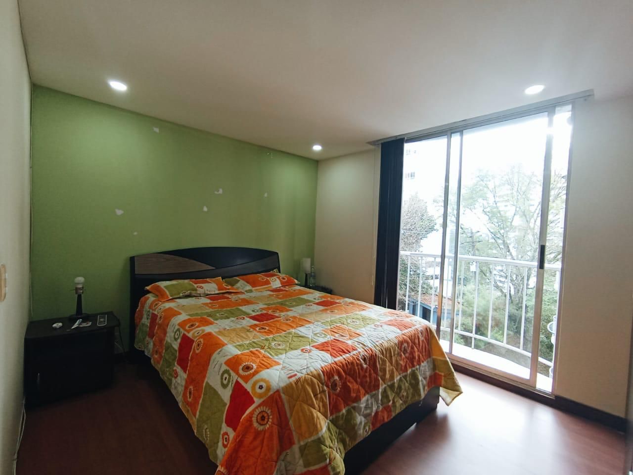 Apartamento en venta Antioquia Medellín Boston 52 m2 Habitaciones 2 Baños 2 Garajes 1 Precio $340000000