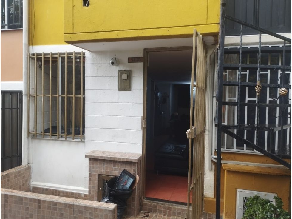 Casa en venta Antioquia Medellín Pajarito 39 m2 Habitaciones 3 Baños 2 Garajes 0 Precio $210000000