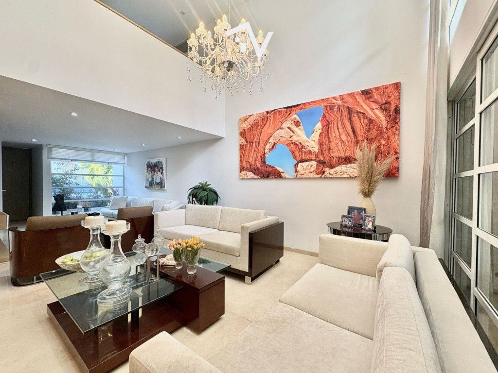 Casa en arriendo Atlántico Barranquilla Cr Florida Village 400 m2 Habitaciones 4 Baños 5 Garajes 3 Precio $17300000