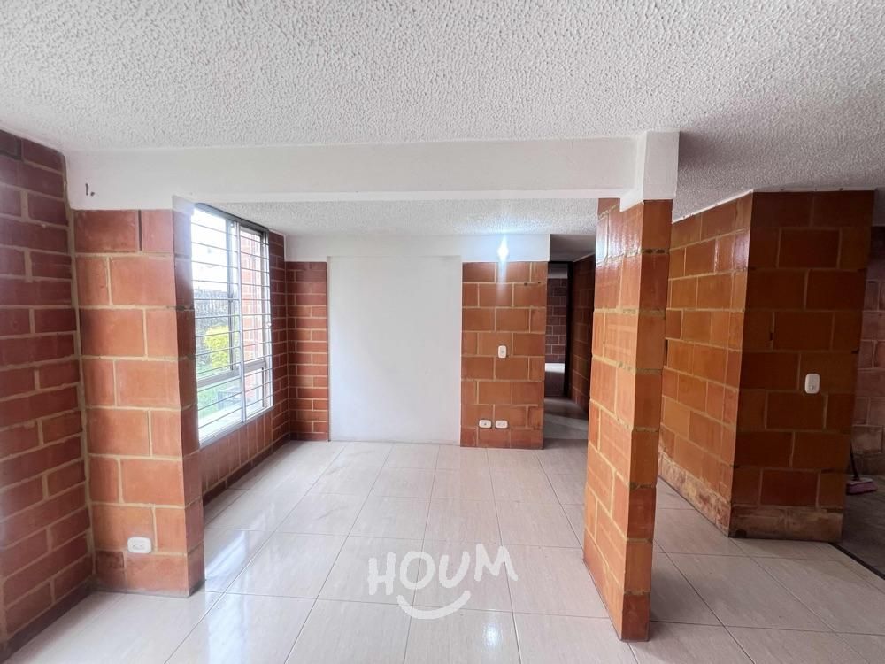 Apartamento en arriendo Cundinamarca Soacha Cr Azafran 72 m2 Habitaciones 3 Baños 1 Garajes 0 Precio $880000