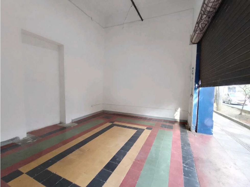 Local en arriendo Antioquia Medellín Bombona No1 35 m2 Habitaciones 0 Baños 0 Garajes 0 Precio $1200000