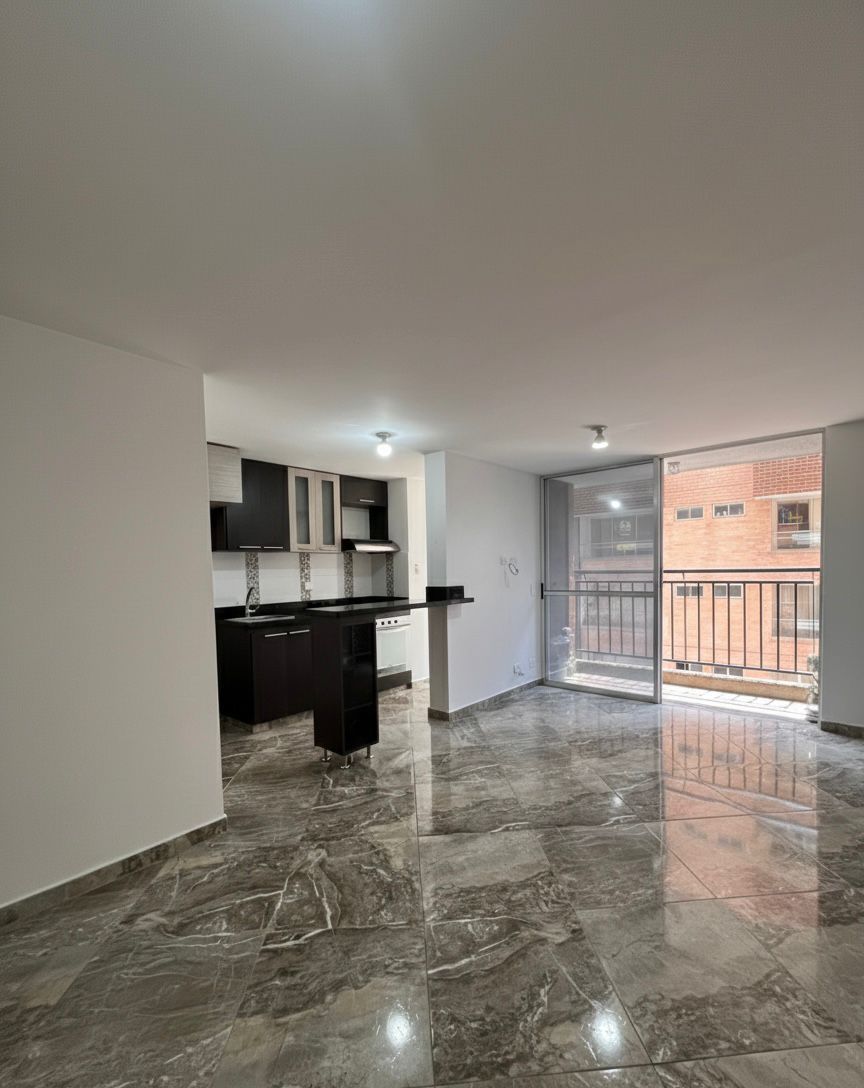 Apartamento en arriendo Antioquia Sabaneta Calle Larga 68 m2 Habitaciones 3 Baños 2 Garajes 0 Precio $2600000