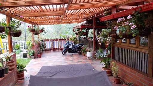 Finca en arriendo Antioquia Guarne Centro 350 m2 Habitaciones 5 Baños 4 Garajes 10 Precio $3900000