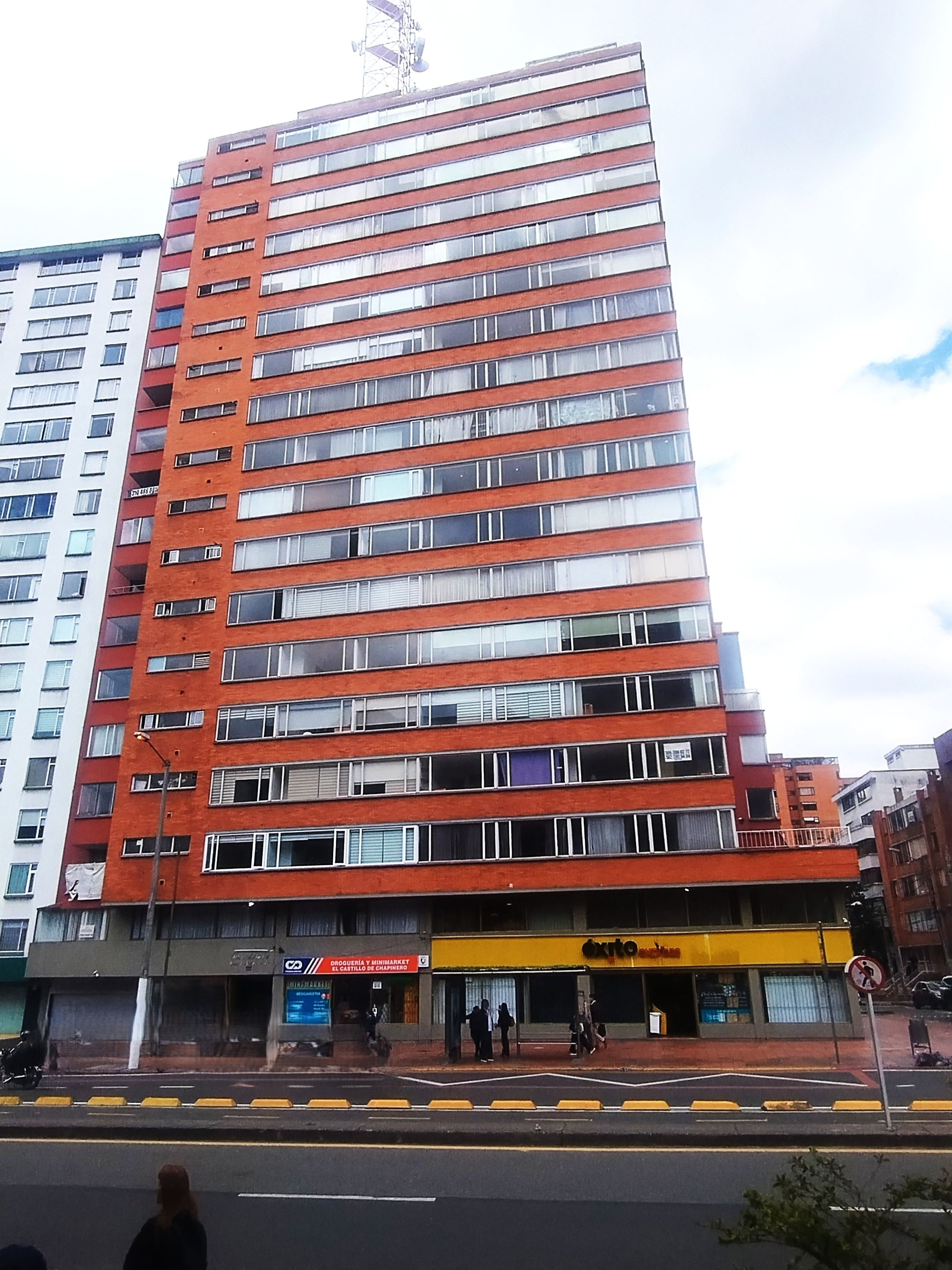 Apartamento en venta Cundinamarca Bogotá Chapinero Central 118 m2 Habitaciones 3 Baños 2 Garajes 0 Precio $570000000