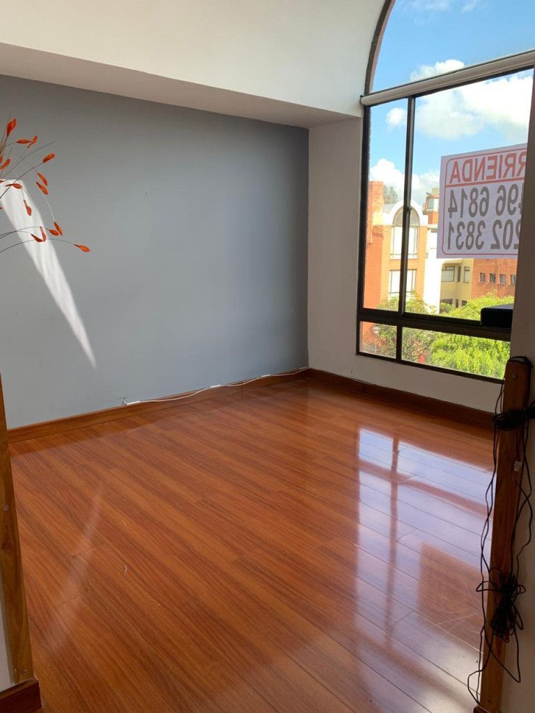 Apartamento en arriendo Cundinamarca Bogotá Santa Helena Et I 115 m2 Habitaciones 3 Baños 2 Garajes 2 Precio $3500000