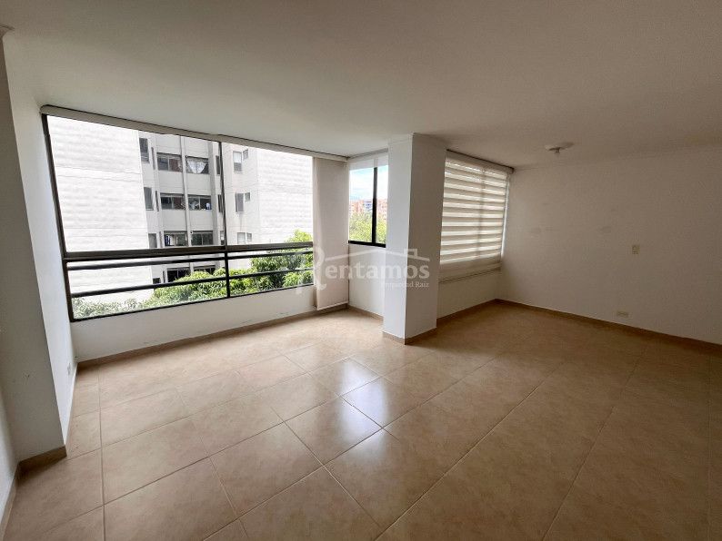 Apartamento en arriendo Antioquia Medellín El Diamante No2 76 m2 Habitaciones 3 Baños 2 Garajes 1 Precio $4500000