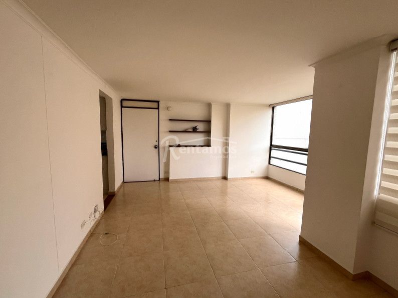 Apartamento en arriendo Antioquia Medellín El Diamante No2 76 m2 Habitaciones 3 Baños 2 Garajes 1 Precio $3400000