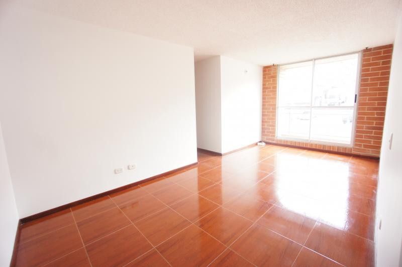 Apartamento en venta Cundinamarca Bogotá Suba Urbano 73 m2 Habitaciones 3 Baños 2 Garajes 1 Precio $299000000
