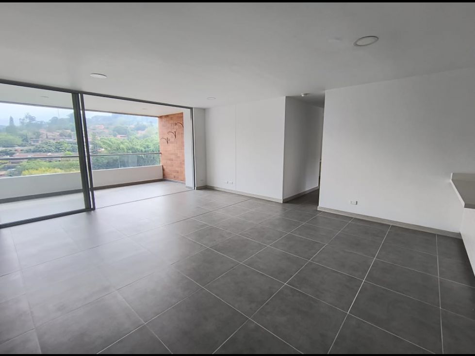 Apartamento en venta Antioquia Envigado San Sebastian 145 m2 Habitaciones 3 Baños 4 Garajes 2 Precio $1300000000