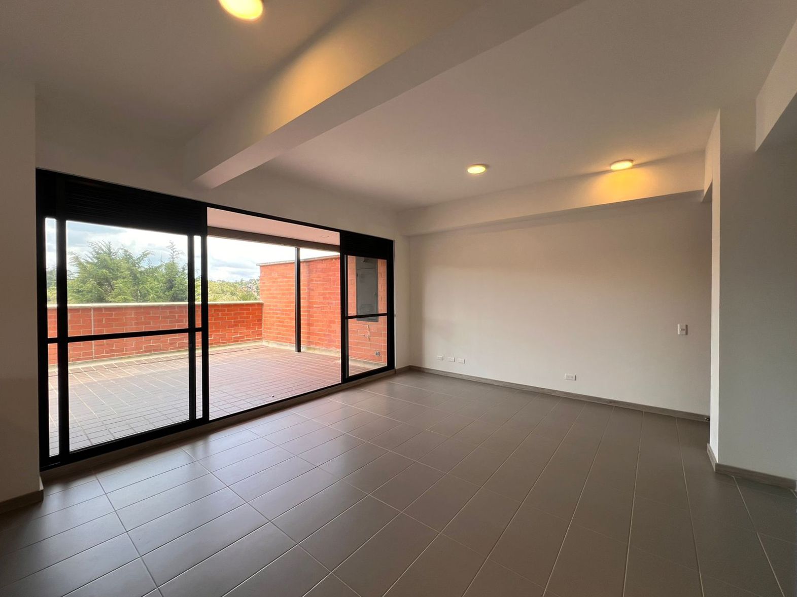 Apartamento en venta Antioquia Rionegro Cuatro Esquinas 90 m2 Habitaciones 3 Baños 3 Garajes 1 Precio $800000000