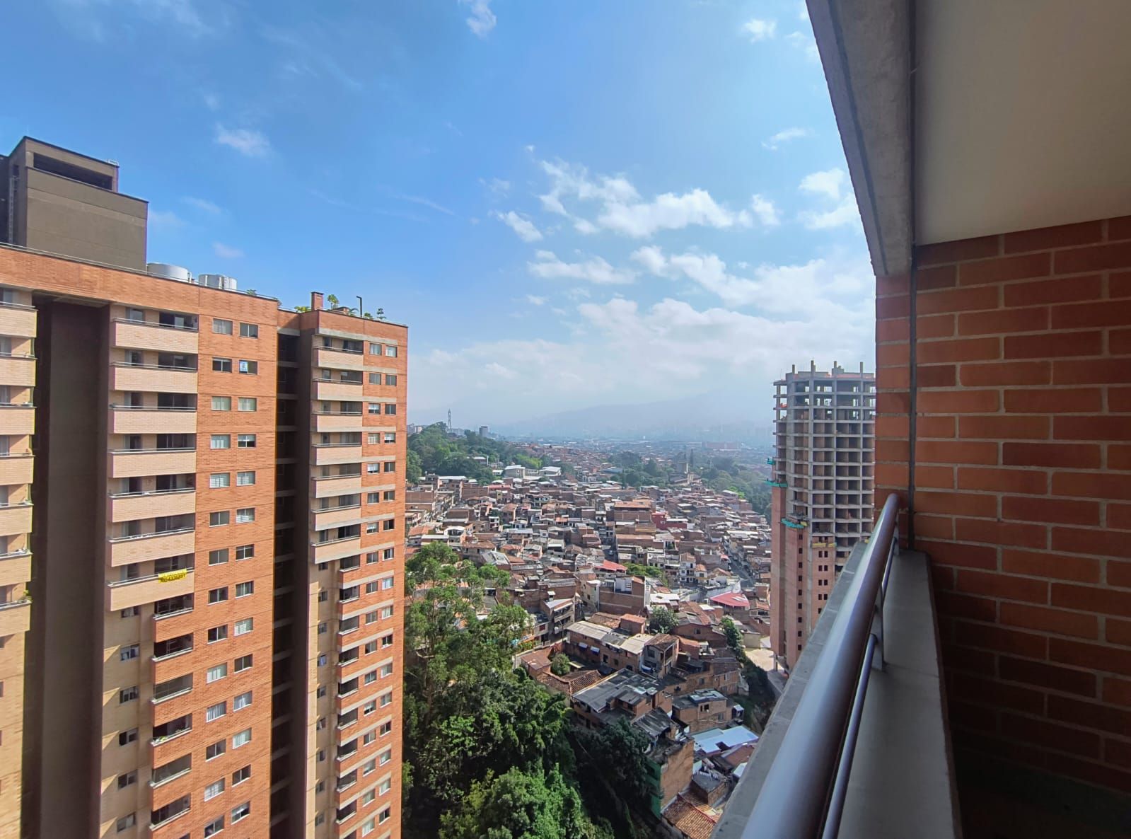 Apartamento en arriendo Antioquia Itagüí Fátima 60 m2 Habitaciones 2 Baños 2 Garajes 0 Precio $2500000