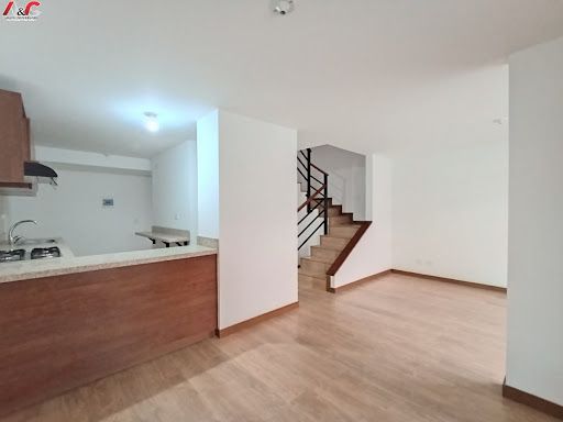 Casa en venta Cundinamarca Mosquera Mosquera 103 m2 Habitaciones 3 Baños 3 Garajes 2 Precio $465000000
