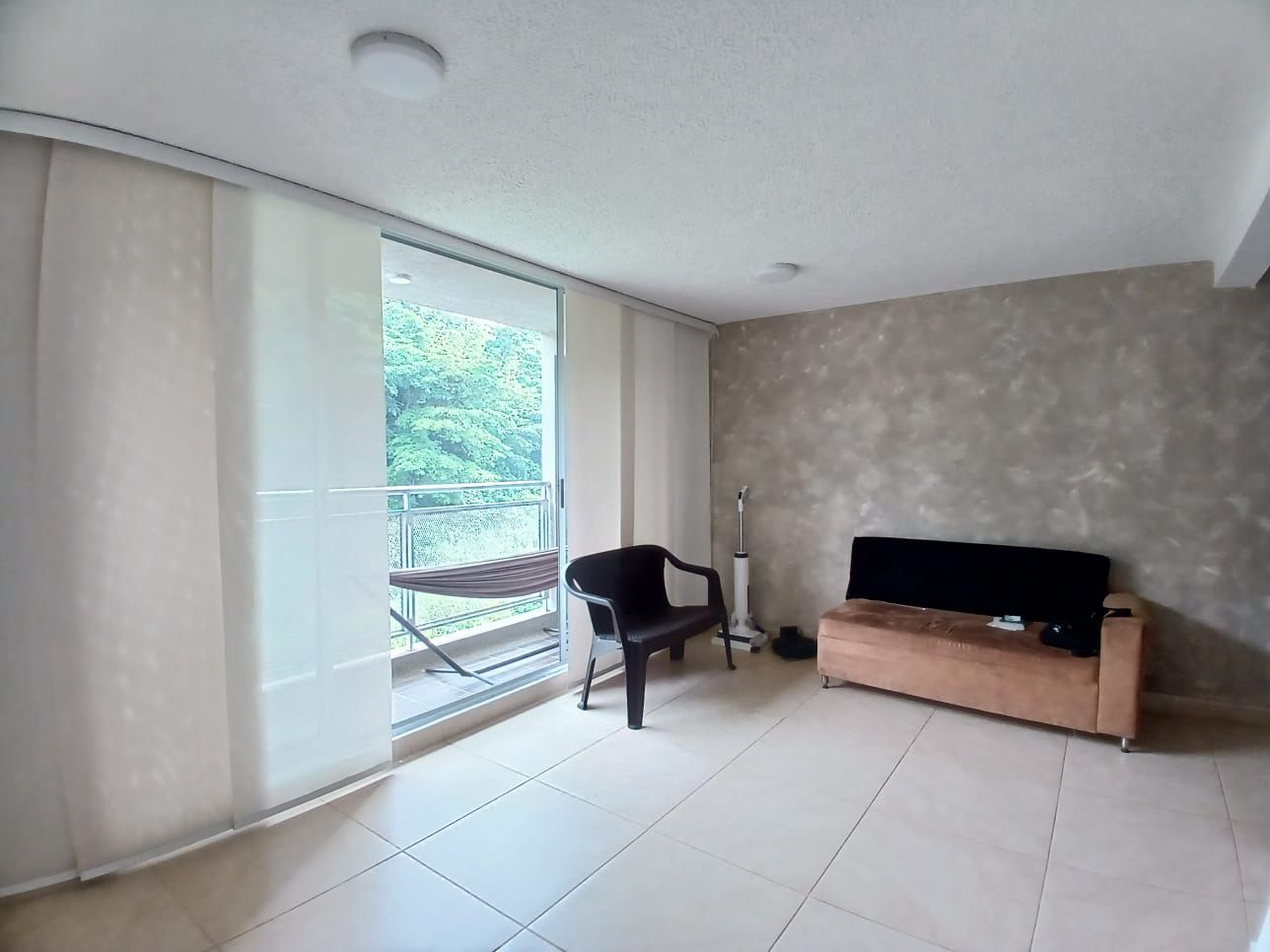 Apartamento en venta Risaralda Pereira El Poblado I Etapa 72 m2 Habitaciones 3 Baños 2 Garajes 1 Precio $395000000