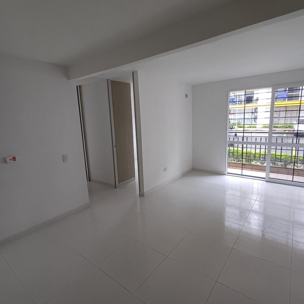 Apartamento en arriendo Valle Del Cauca Cali Conjunto Residencial Aguaclara 45 m2 Habitaciones 2 Baños 2 Garajes 0 Precio $1300000