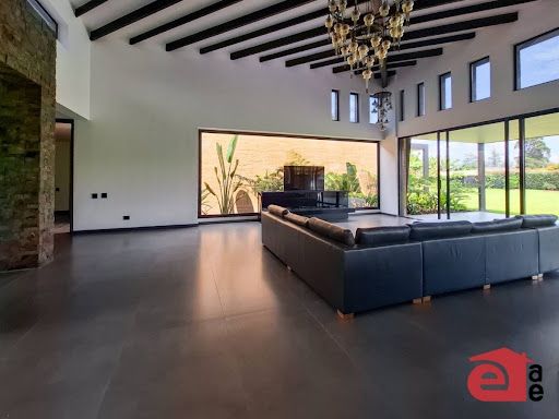 Casa Campestre en venta Antioquia Rionegro Rionegro 2700 m2 Habitaciones 5 Baños 8 Garajes 3 Precio $7400000000