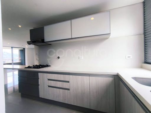 Apartamento en arriendo Antioquia Envigado Zúñiga 150 m2 Habitaciones 3 Baños 4 Garajes 2 Precio $8900000