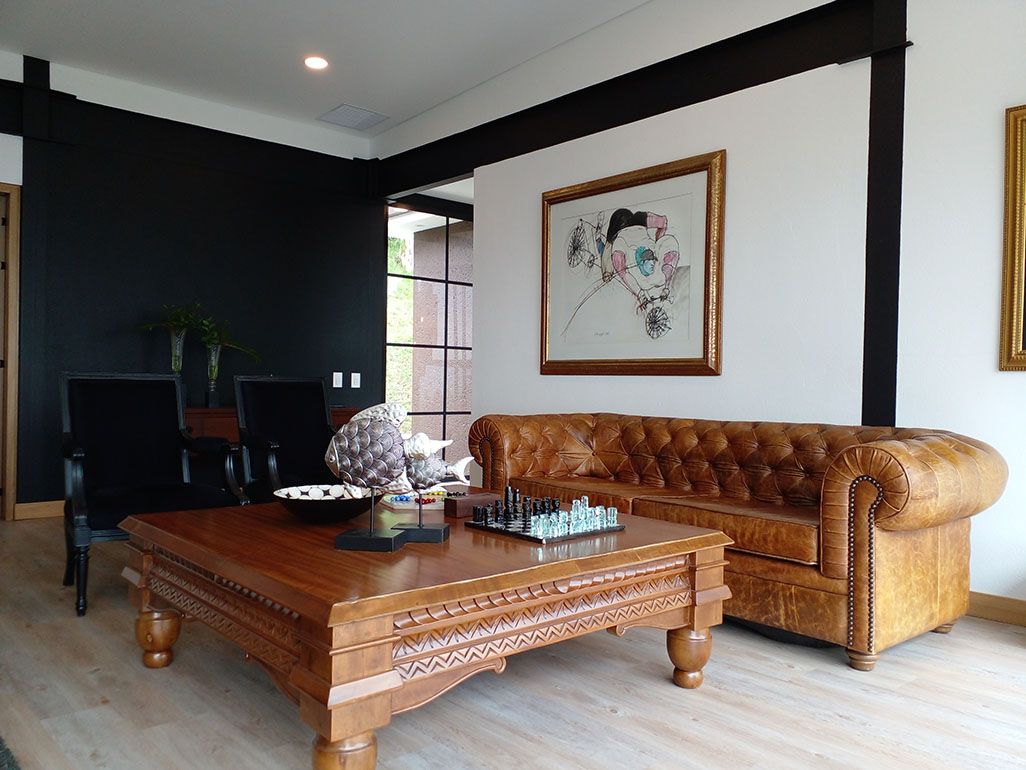 Casa en arriendo Antioquia Envigado La Mesa 248 m2 Habitaciones 3 Baños 4 Garajes 4 Precio $24000000