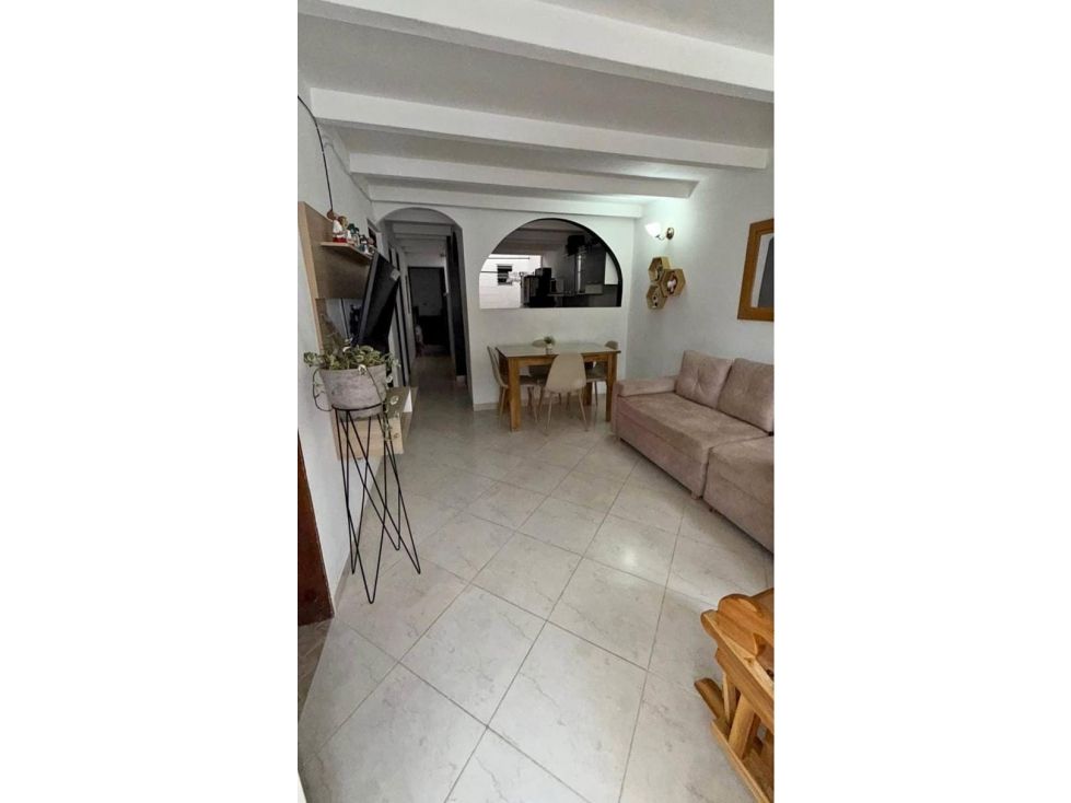 Casa en venta Antioquia Itagüí Itagüí 70 m2 Habitaciones 3 Baños 2 Garajes 1 Precio $350000000