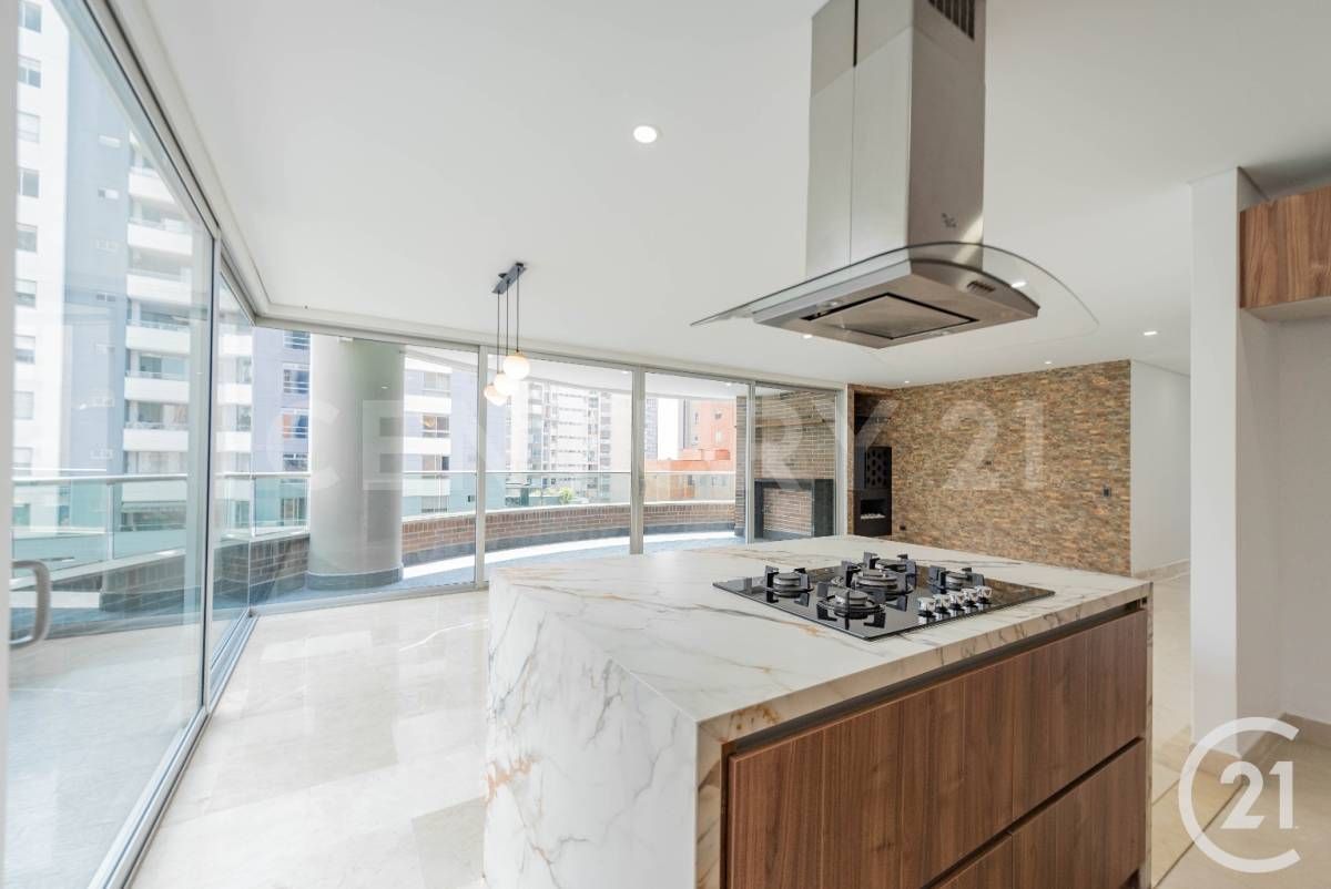 Apartamento en venta Antioquia Medellín Castropol 170 m2 Habitaciones 3 Baños 4 Garajes 3 Precio $1490000000