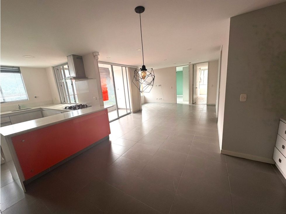 Apartamento en arriendo Antioquia Medellín Villa Carlota 85 m2 Habitaciones 2 Baños 2 Garajes 2 Precio $5000000