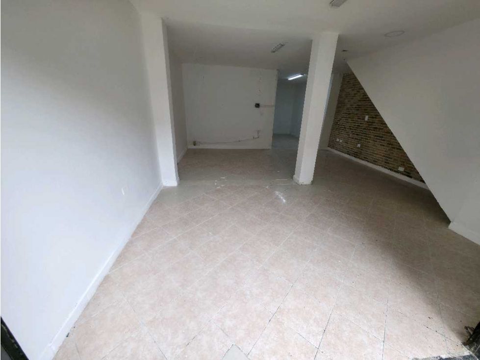 Local en arriendo Antioquia Medellín Gerona 70 m2 Habitaciones 0 Baños 1 Garajes 0 Precio $2750000