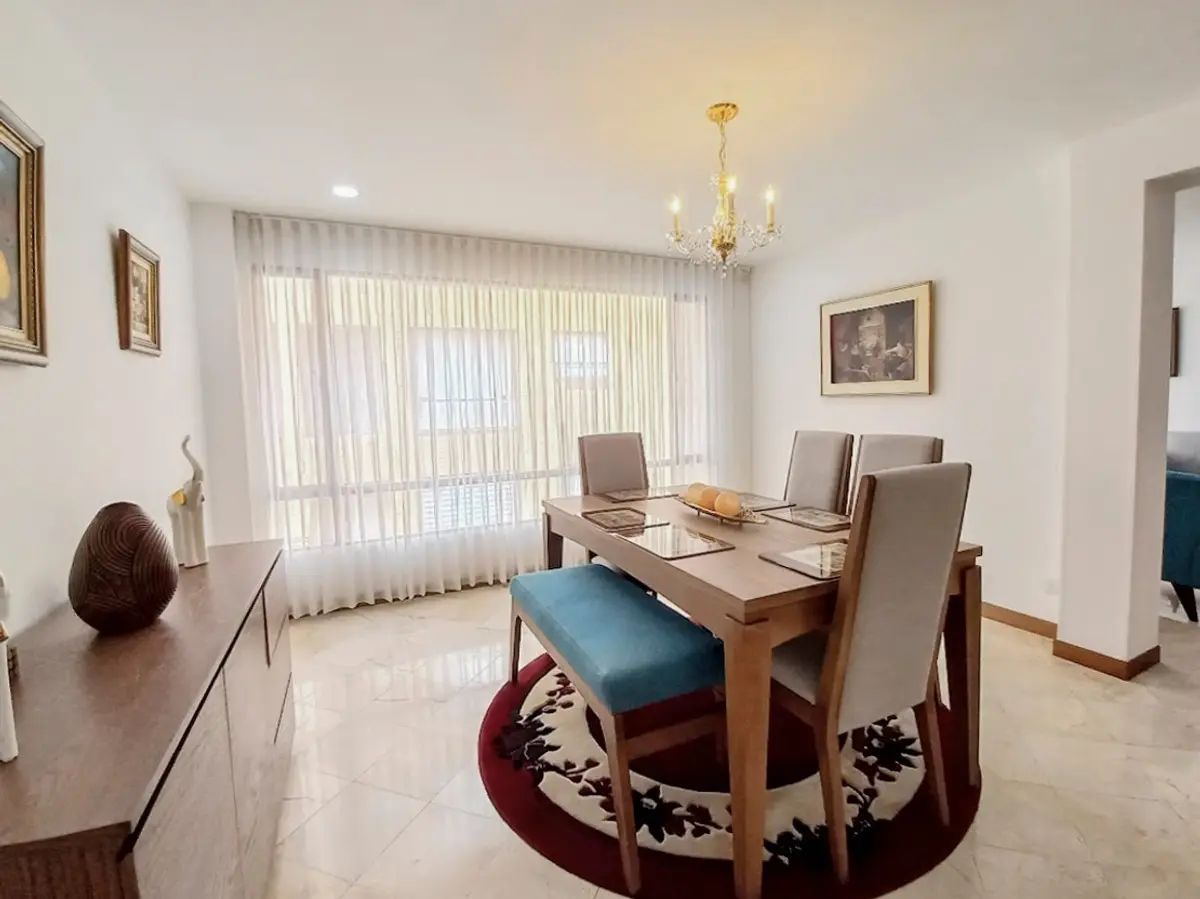 Apartamento en venta Cundinamarca Bogotá San Patricio 175 m2 Habitaciones 3 Baños 4 Garajes 2 Precio $630000000