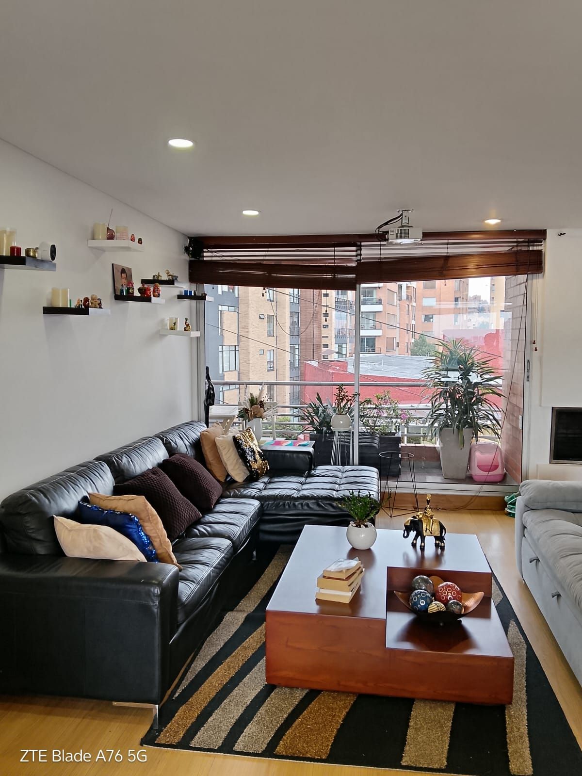 Apartamento en arriendo Cundinamarca Bogotá Chico 140 m2 Habitaciones 2 Baños 3 Garajes 2 Precio $9500000