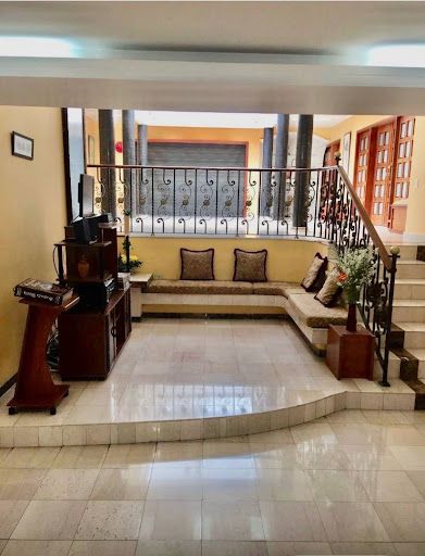 Casa en venta Caldas Manizales Las Camelias 550 m2 Habitaciones 7 Baños 9 Garajes 2 Precio $2600000000