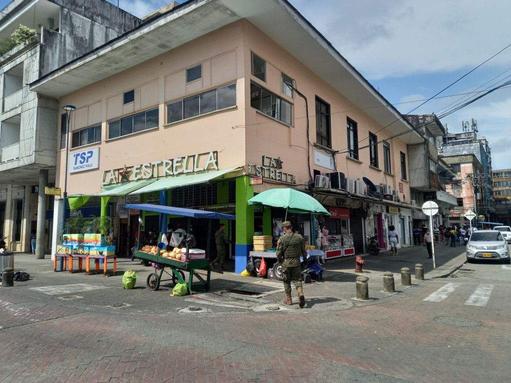 Edificio en venta Valle Del Cauca Buenaventura Centro 488 m2 Habitaciones 11 Baños 7 Garajes 0 Precio $2300000000