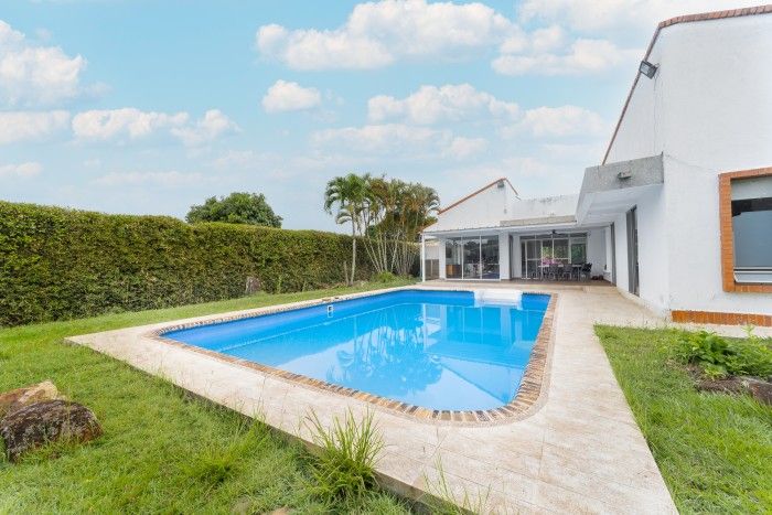 Casa en arriendo Valle Del Cauca Jamundí Cn Solares De La Morada Et I 260 m2 Habitaciones 3 Baños 4 Garajes 4 Precio $5700000