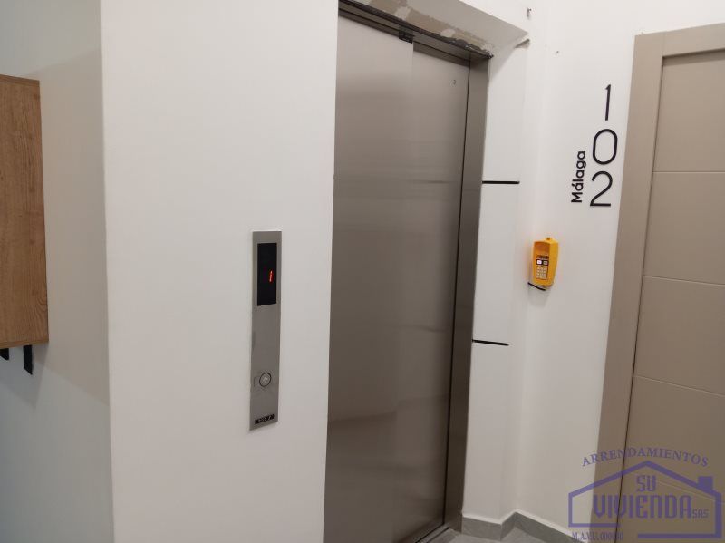 Apartamento en arriendo Antioquia Sabaneta Restrepo Naranjo 70 m2 Habitaciones 2 Baños 2 Garajes 0 Precio $2000000