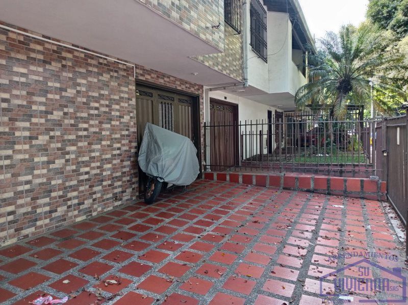 Casa en arriendo Antioquia Medellín Fatima 85 m2 Habitaciones 3 Baños 2 Garajes 0 Precio $3000000