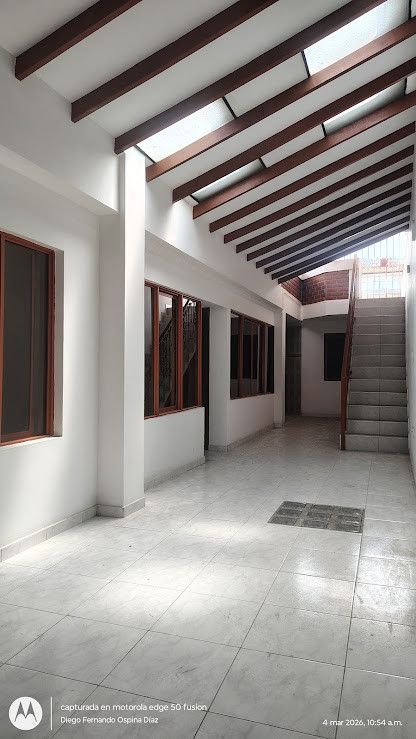 Apartamento en arriendo Valle Del Cauca Cali Bretaña 150 m2 Habitaciones 4 Baños 3 Garajes 0 Precio $2000000