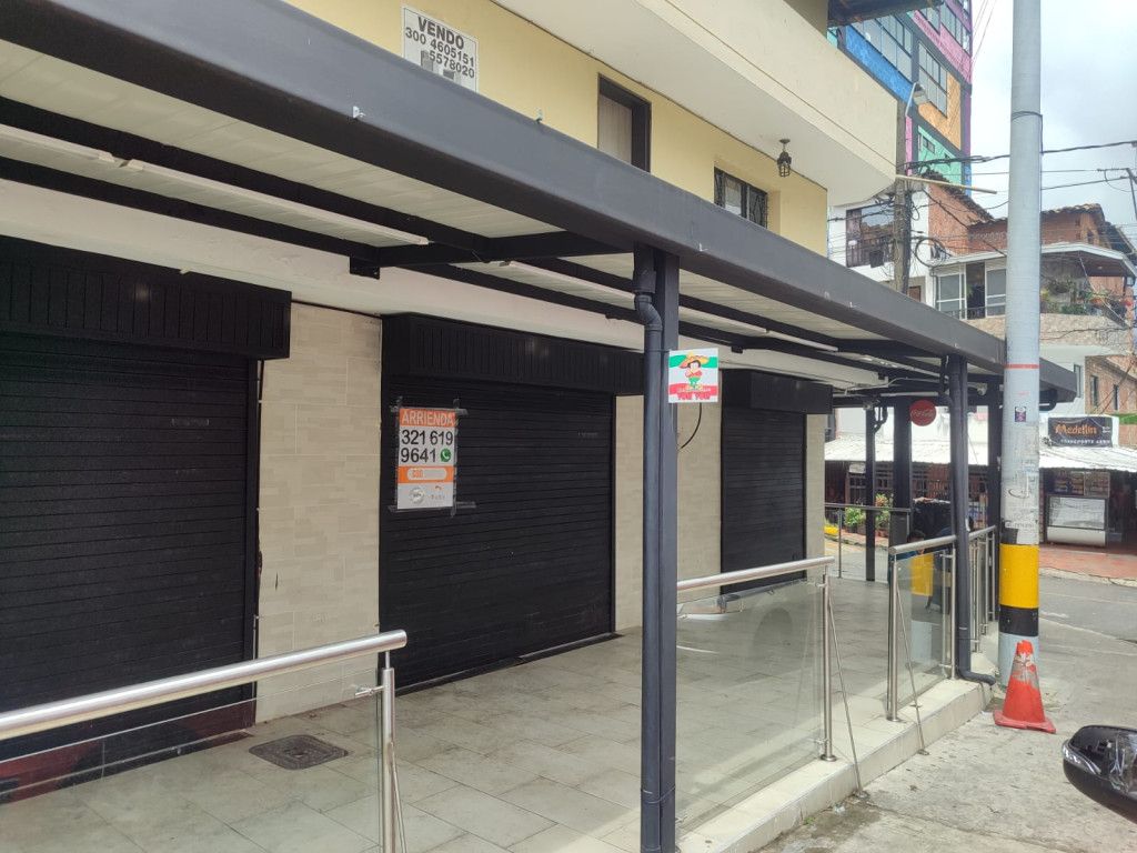 Local en arriendo Antioquia Medellín Veinte De Julio 100 m2 Habitaciones 0 Baños 2 Garajes 0 Precio $9000000