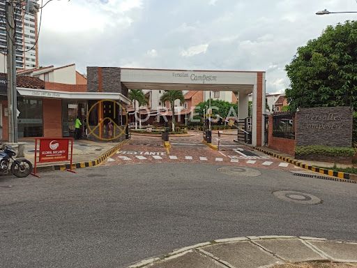 Casa en arriendo Santander Floridablanca Br Versalles Campestre 150 m2 Habitaciones 3 Baños 3 Garajes 2 Precio $3065000