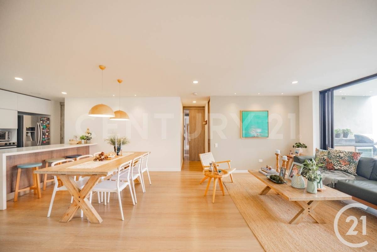 Apartamento en venta Antioquia Envigado La Pradera 182 m2 Habitaciones 4 Baños 5 Garajes 3 Precio $1850000000