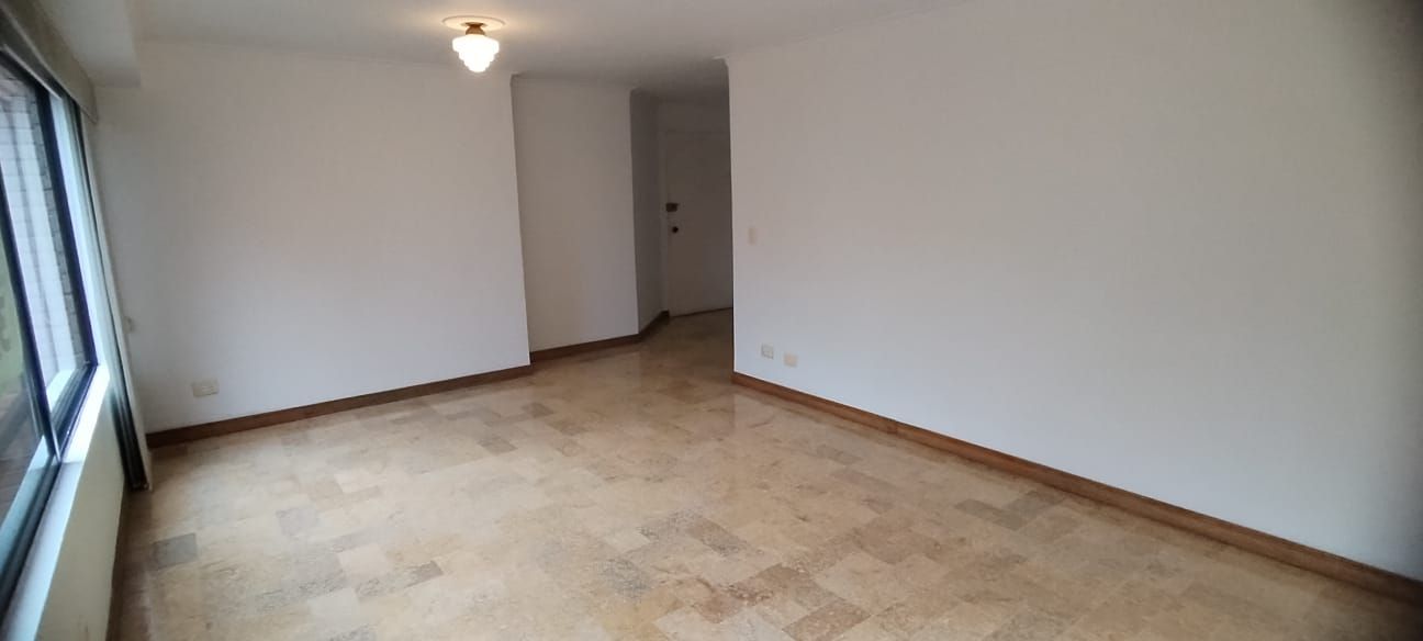 Apartamento en arriendo Antioquia Medellín Las Lomas No 1 116 m2 Habitaciones 3 Baños 2 Garajes 2 Precio $5200000