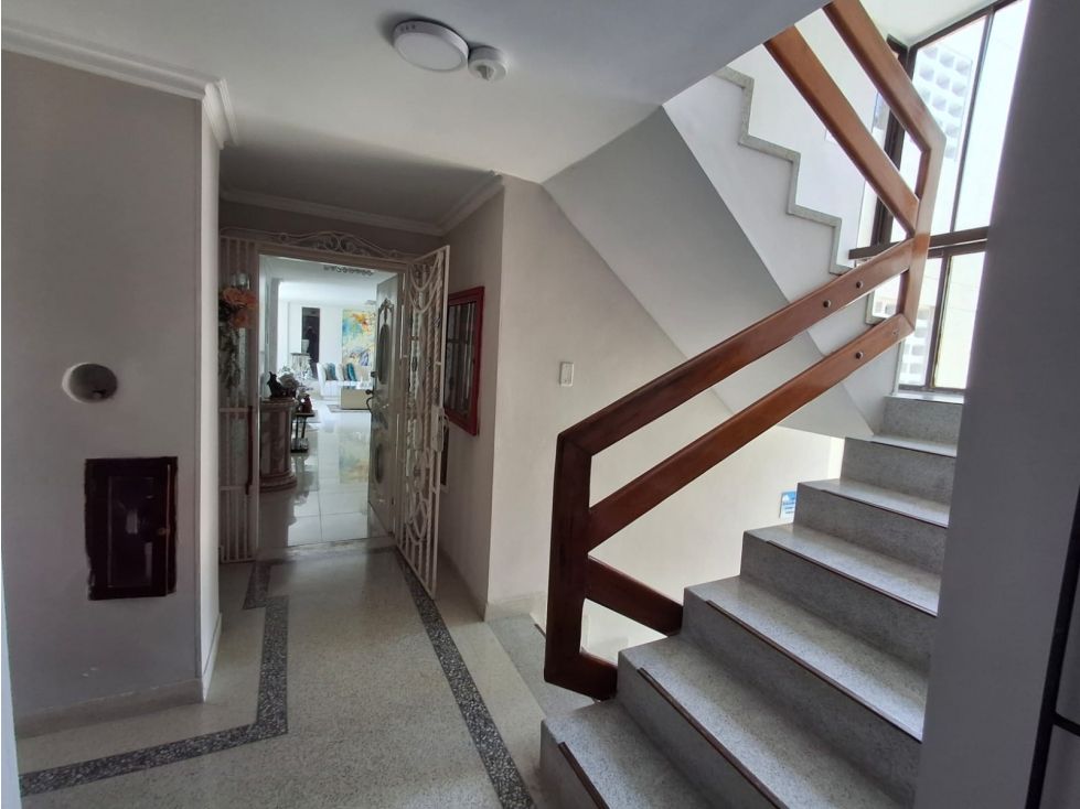 Apartamento en venta Atlántico Barranquilla Andalucia 130 m2 Habitaciones 3 Baños 2 Garajes 1 Precio $460000000