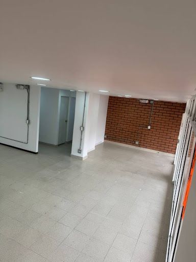 Oficina en arriendo Antioquia Medellín Nueva Villa De Aburra 65 m2 Habitaciones 0 Baños 1 Garajes 0 Precio $3300000