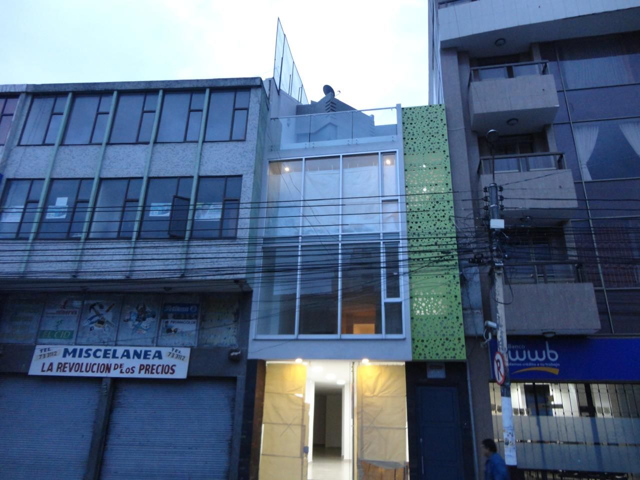 Oficina en arriendo Nariño Ipiales Urbanizacion Santa Teresa 224 m2 Habitaciones 0 Baños 4 Garajes 0 Precio $2200000