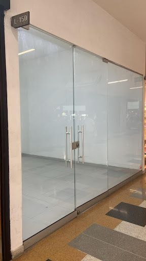 Local en arriendo Antioquia Medellín Sevilla 21 m2 Habitaciones 0 Baños 0 Garajes 0 Precio $2100000