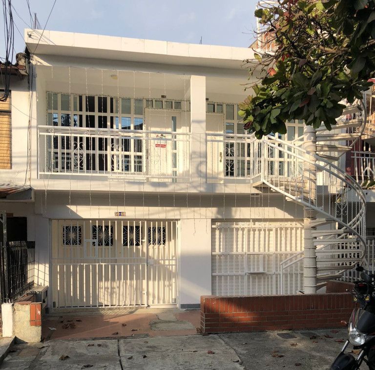 Apartamento en arriendo Valle Del Cauca Cali Sindical 85 m2 Habitaciones 2 Baños 1 Garajes 0 Precio $790000