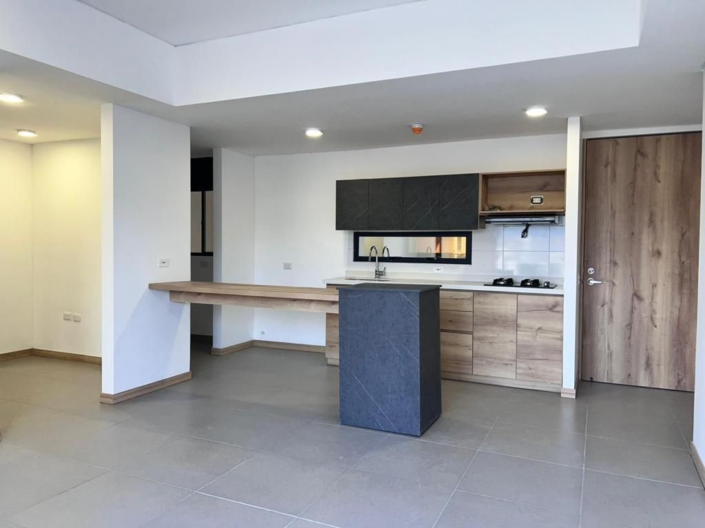 Apartamento en venta Risaralda Pereira Pinares Alto 89 m2 Habitaciones 3 Baños 2 Garajes 1 Precio $650000000