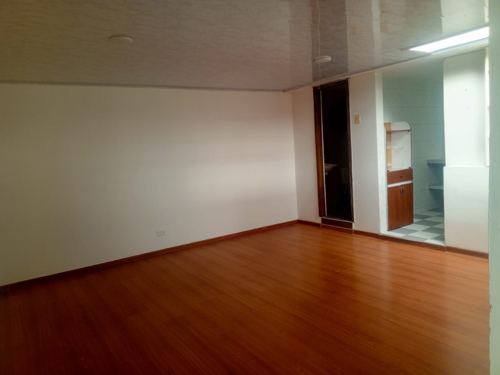 Apartaestudio en arriendo Cundinamarca Bogotá Tocarema 35 m2 Habitaciones 1 Baños 1 Garajes 0 Precio $750000