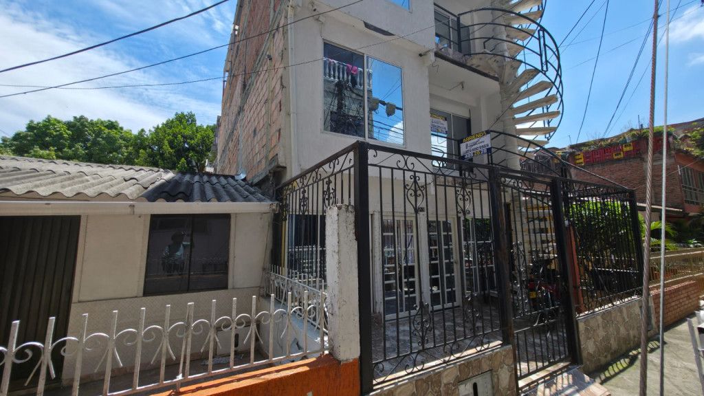 Apartaestudio en arriendo Valle Del Cauca Cali Los Parques - Barranquilla 48 m2 Habitaciones 1 Baños 1 Garajes 0 Precio $800000