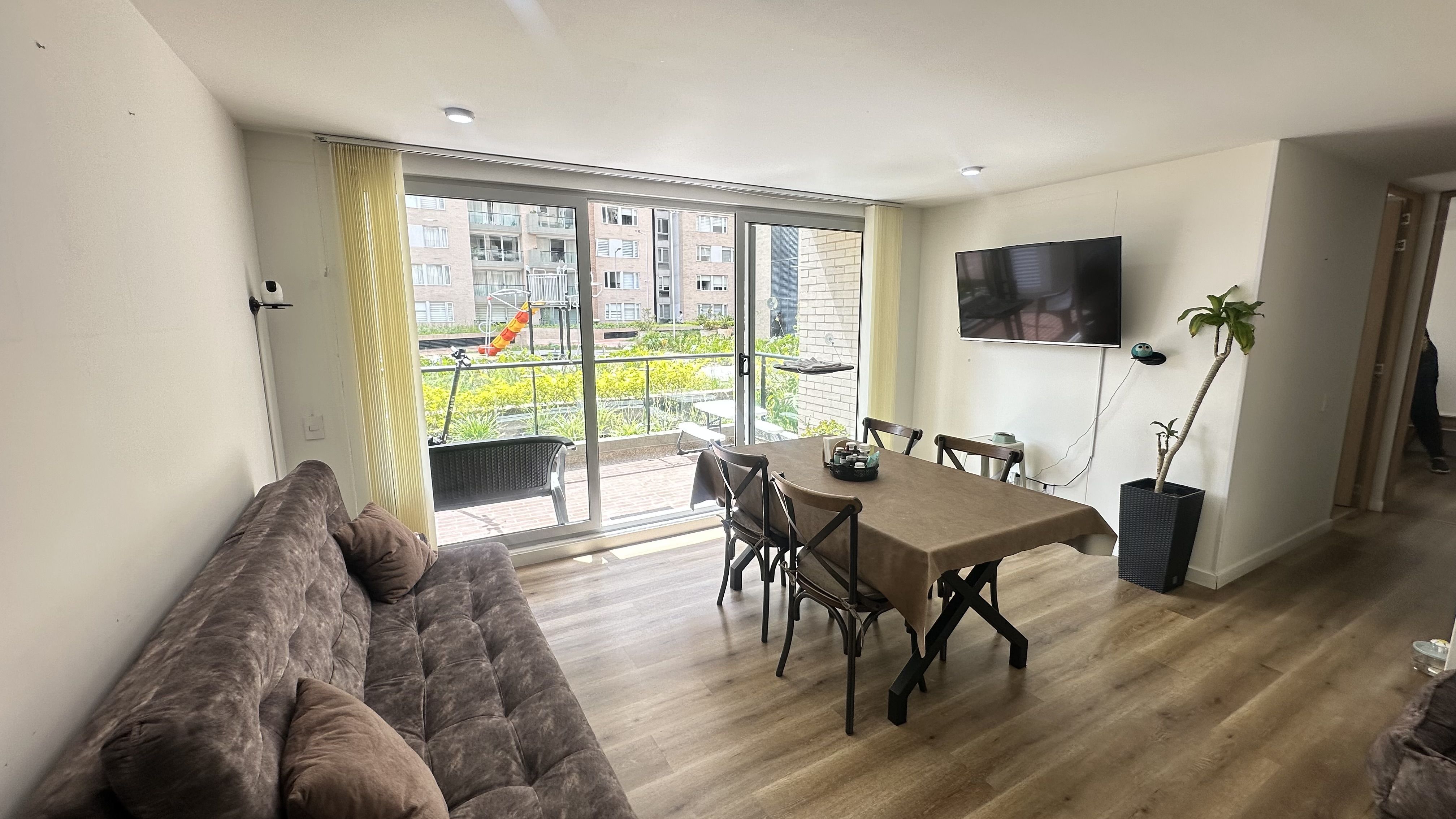 Apartamento en arriendo Cundinamarca Bogotá San Ignacio 74 m2 Habitaciones 2 Baños 2 Garajes 1 Precio $3700000