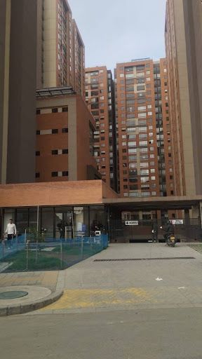 Apartamento en arriendo Cundinamarca Bogotá Granjas De Techo 44 m2 Habitaciones 2 Baños 1 Garajes 0 Precio $1800000