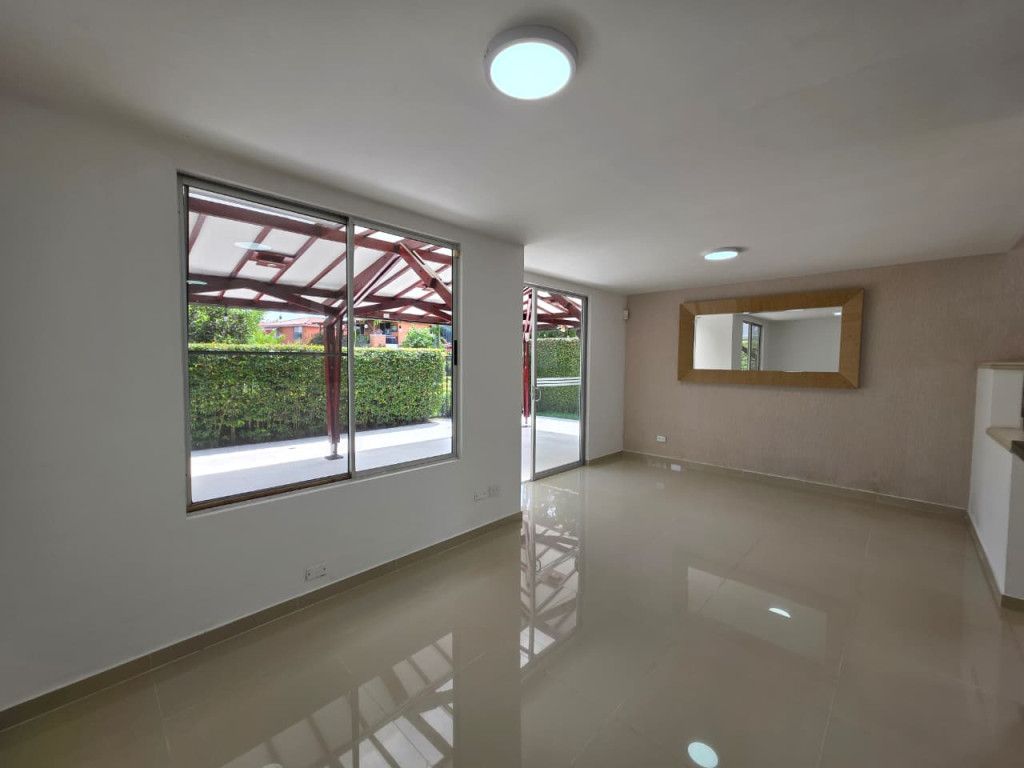 Casa en venta Valle Del Cauca Jamundí Ub Los Anturios 210 m2 Habitaciones 3 Baños 3 Garajes 2 Precio $498000000