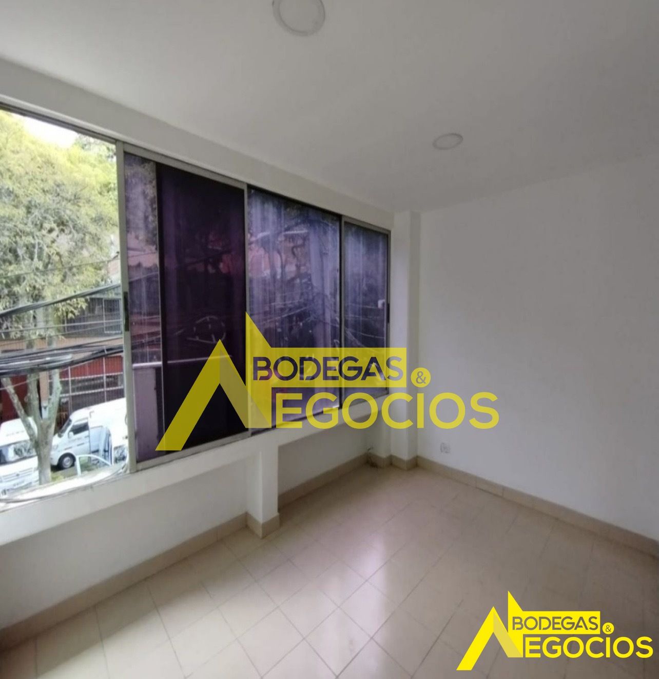 Bodega en arriendo o venta Antioquia Bello Puerto Bello 320 m2 Habitaciones 0 Baños 2 Garajes 2 Precio venta $2000000 Precio arriendo $9600000