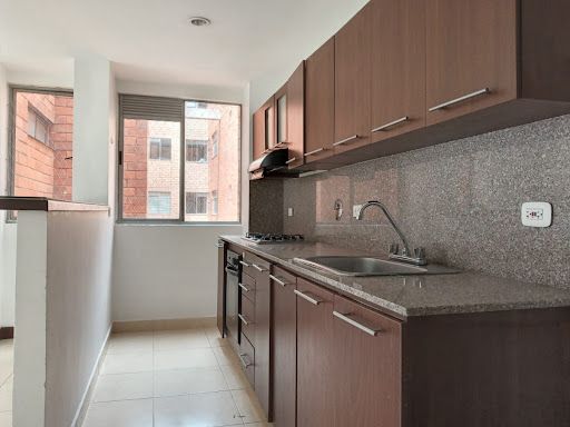Apartamento en arriendo Antioquia Envigado La Inmaculada 110 m2 Habitaciones 3 Baños 2 Garajes 2 Precio $4600000